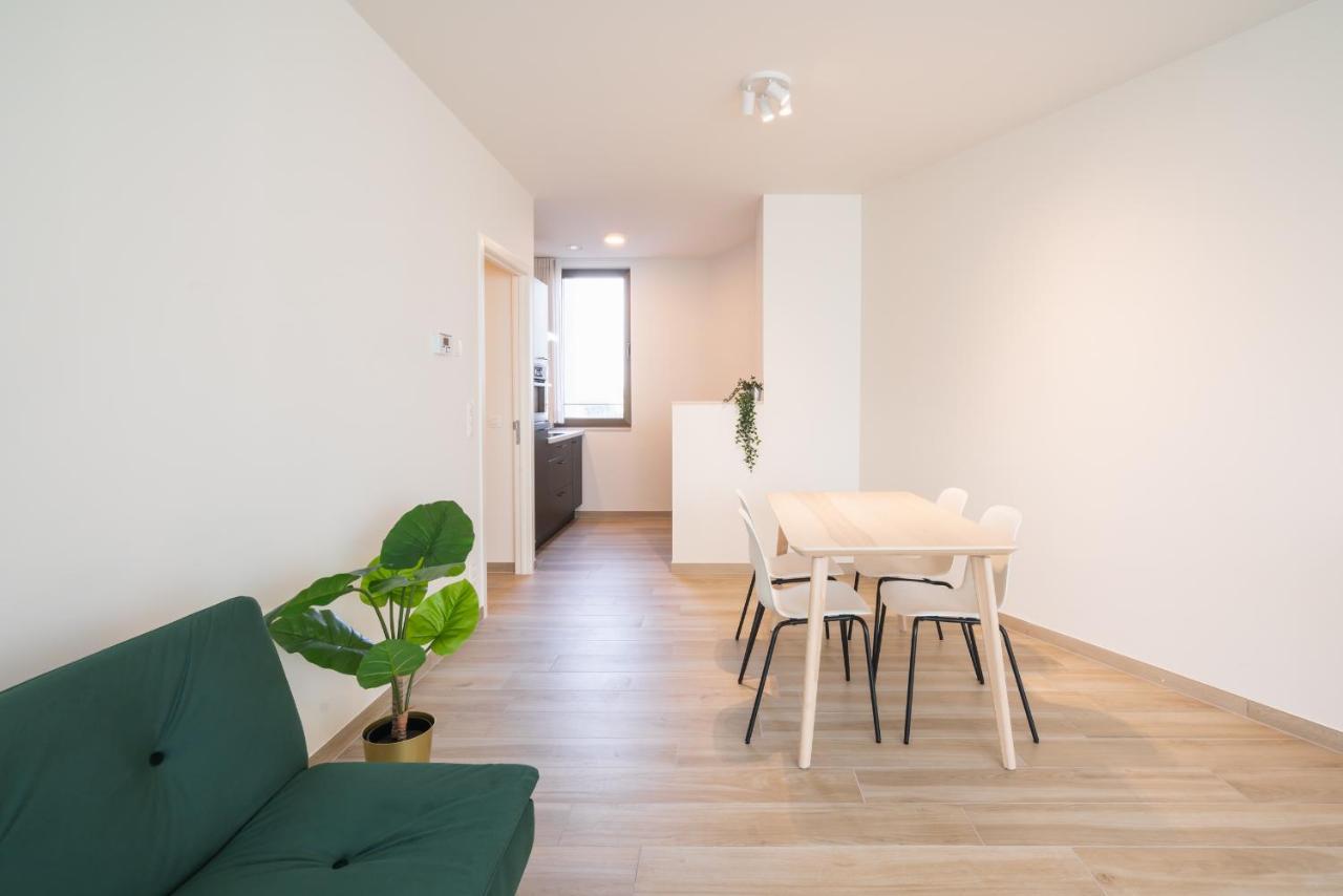 Opera Square Apartments In The Center Of Antwerpen Bagian luar foto