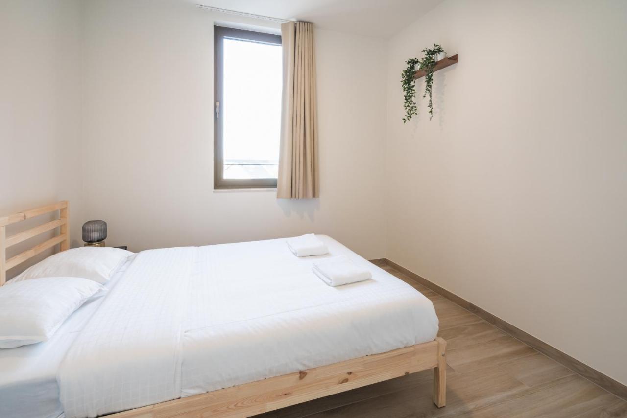 Opera Square Apartments In The Center Of Antwerpen Bagian luar foto