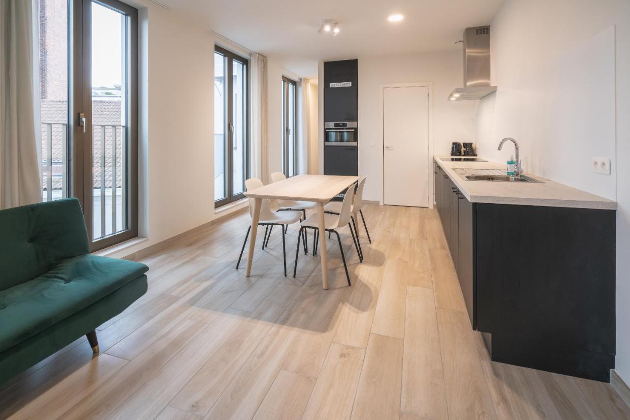 Opera Square Apartments In The Center Of Antwerpen Bagian luar foto
