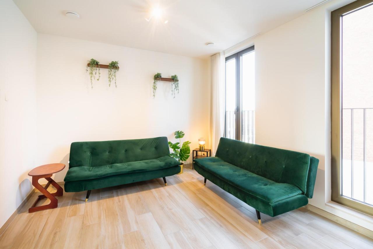 Opera Square Apartments In The Center Of Antwerpen Bagian luar foto